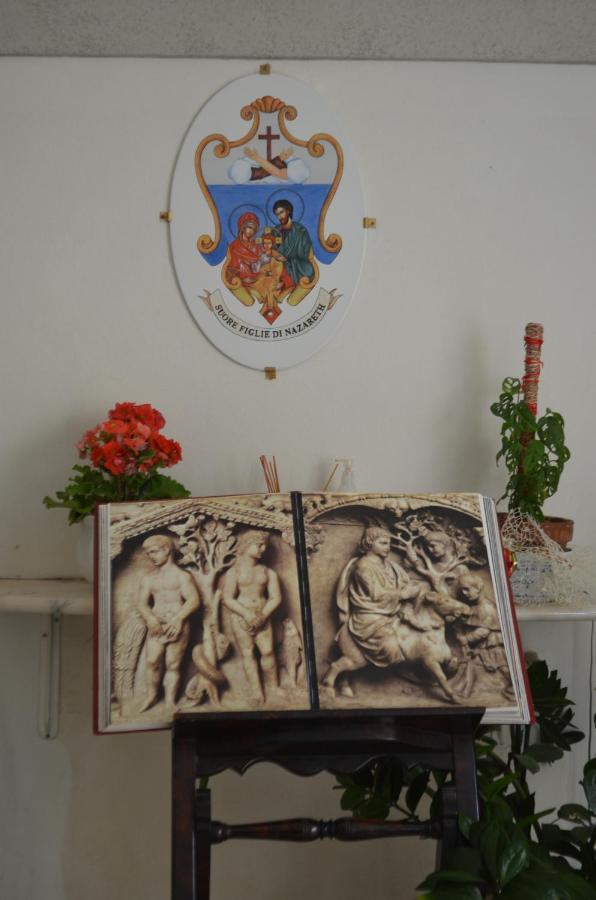 Casa Per Ferie Religiosa Figlie Di Nazareth Bed & Breakfast Pisa Exterior photo